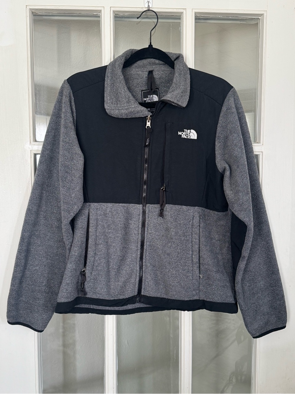 The North Face Women's Gray and Black Fleece Jacket